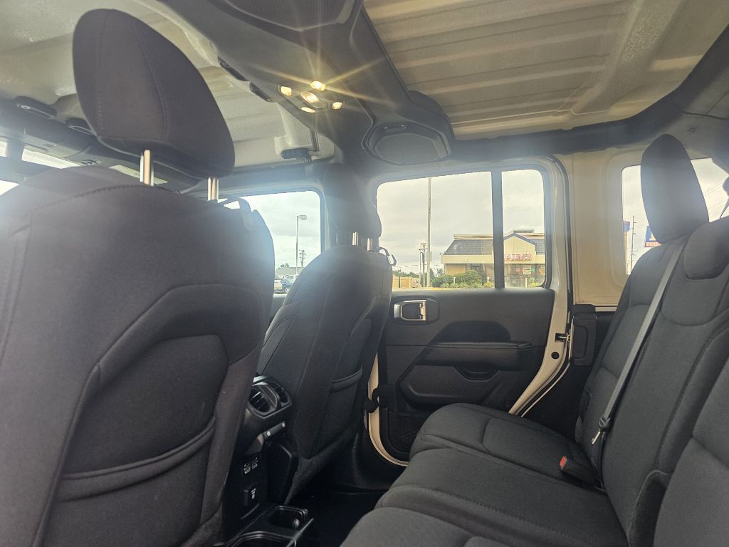 2023 Jeep Wrangler Image 12