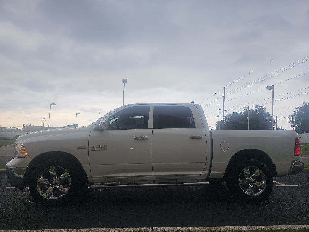 2016 RAM 1500 Image 1
