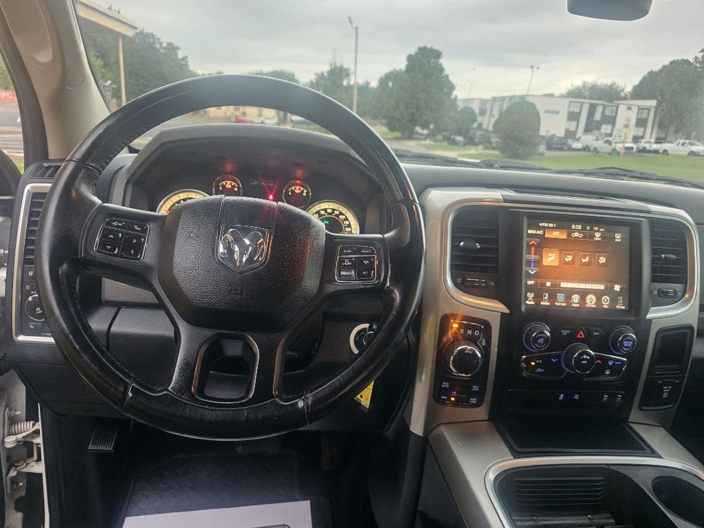 2016 RAM 1500 Image 8