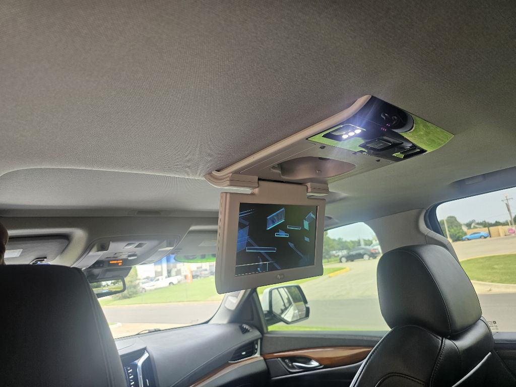 2019 Cadillac Escalade Image 12