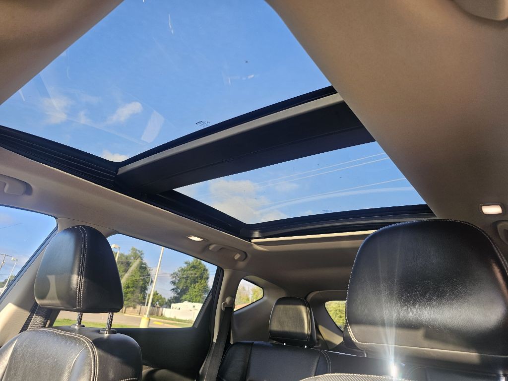 2015 Nissan Murano Image 13
