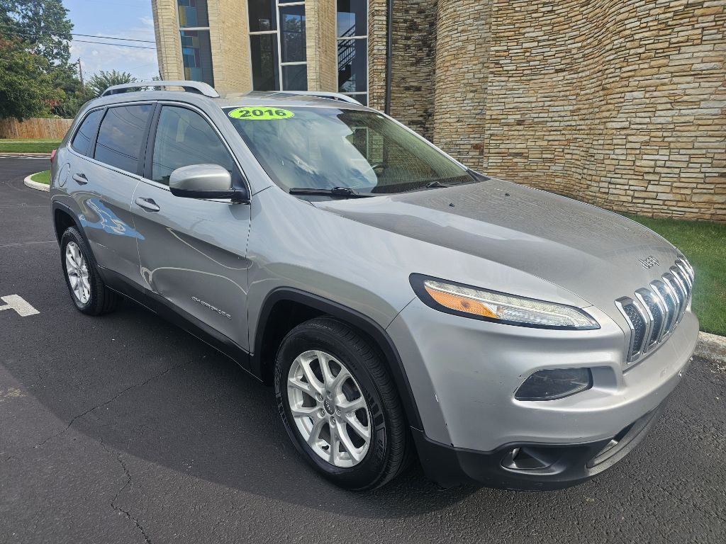 2016 Jeep Cherokee Image 4