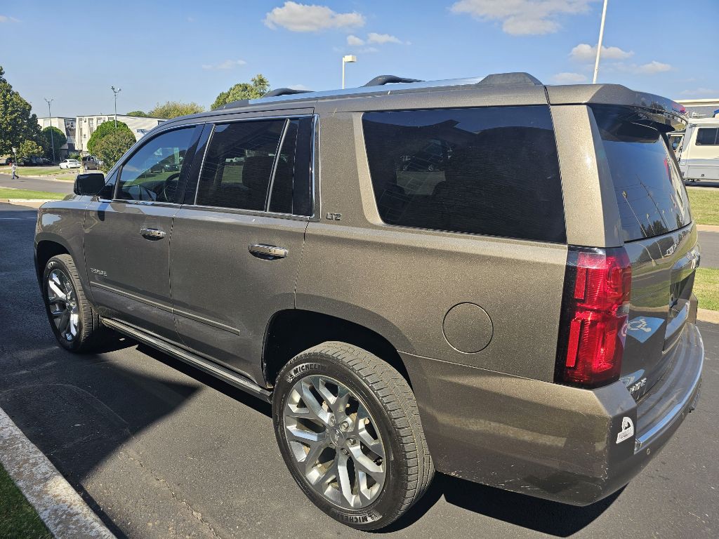2016 Chevrolet Tahoe Image 7