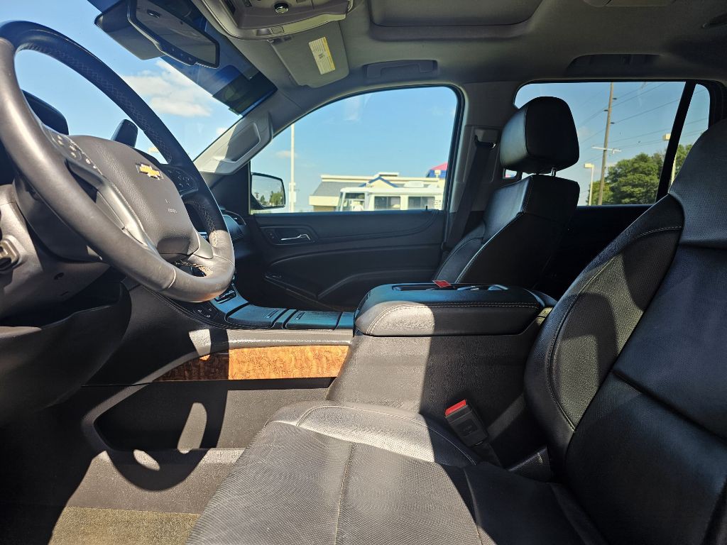 2016 Chevrolet Tahoe Image 12