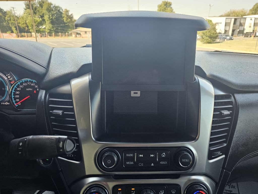 2016 Chevrolet Tahoe Image 17