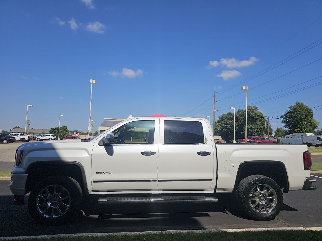 2016 GMC Sierra Image 1