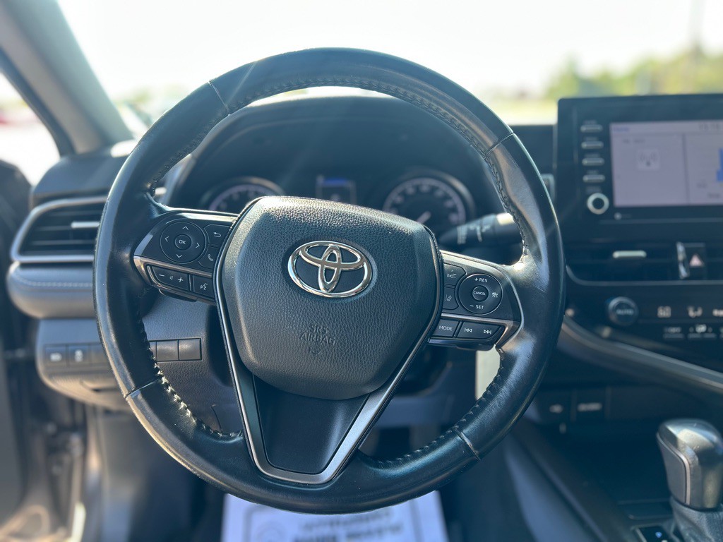 2021 Toyota Camry Image 12