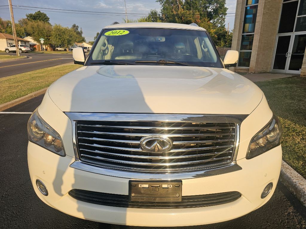 2012 INFINITI QX56 Image 3