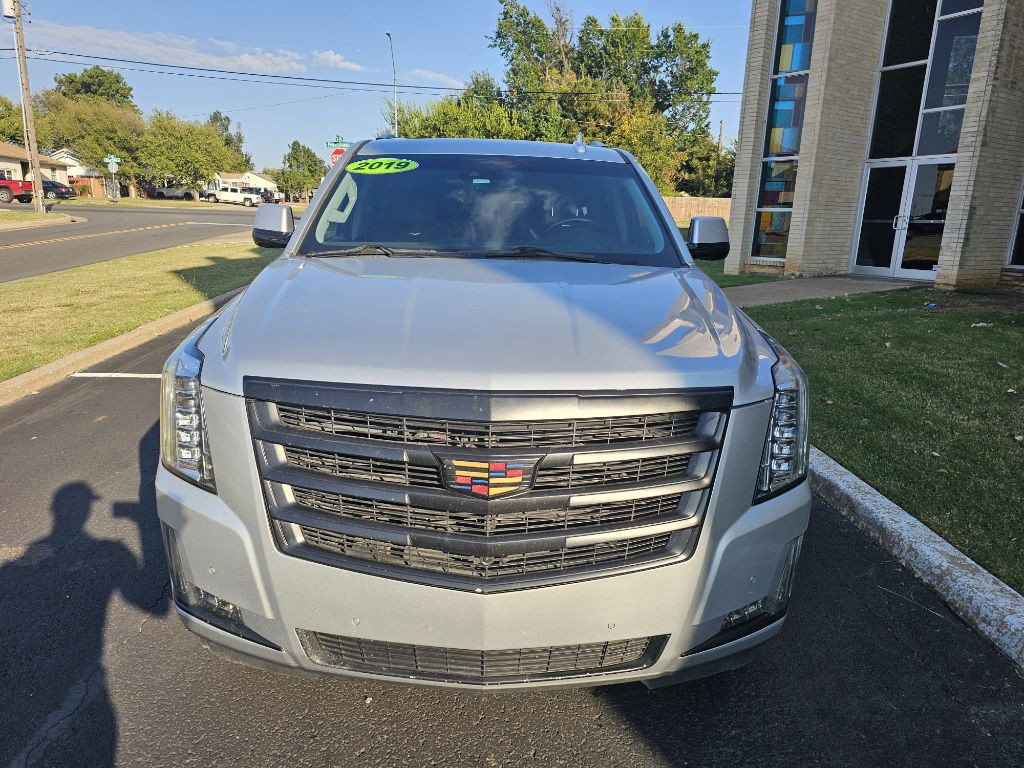 2019 Cadillac Escalade Image 3