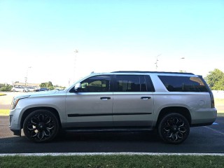 Image for 2019 Cadillac Escalade Esv Luxury ID: 6936472