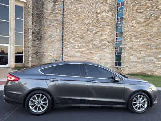 Image for 2017 Ford Fusion SE ID: 6971072