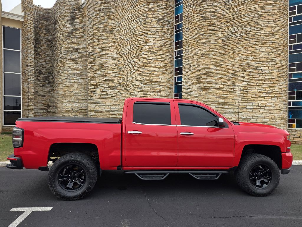 2017 Chevrolet Silverado 1500 Image 1
