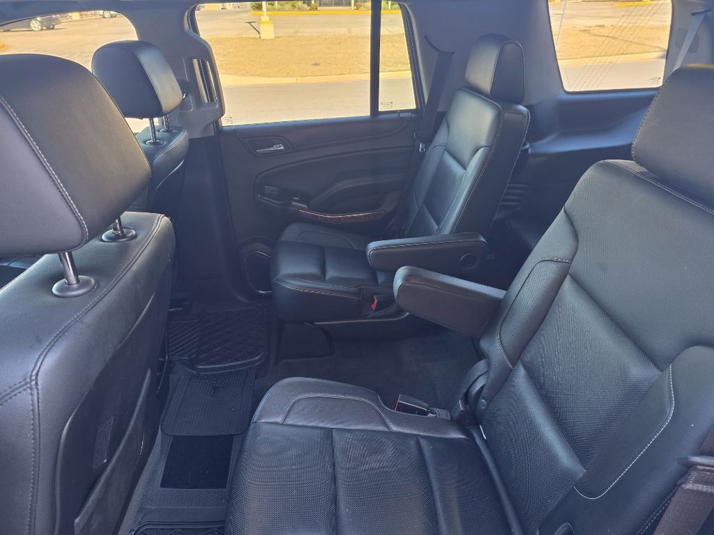 2016 Chevrolet Tahoe Image 12