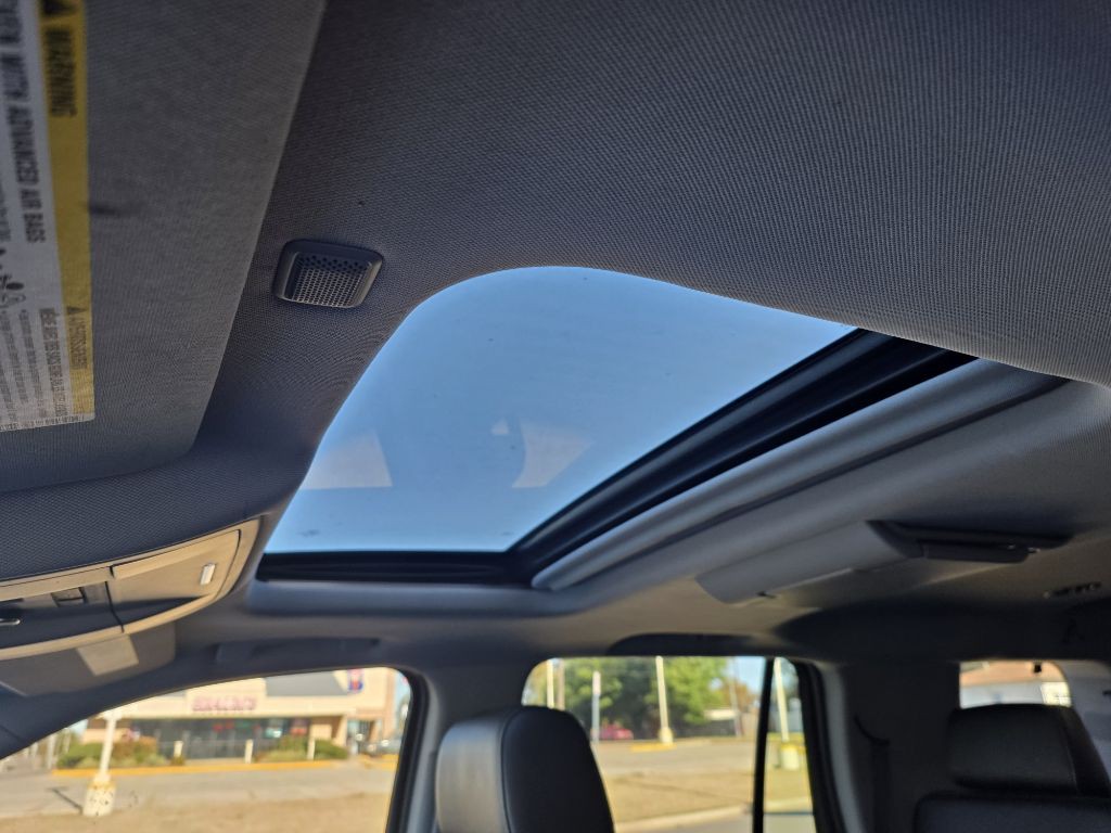 2016 Chevrolet Tahoe Image 19