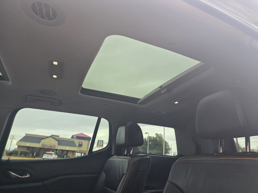 2020 GMC Acadia Image 13