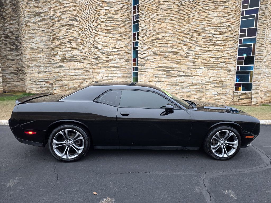 2019 Dodge Challenger Image 1