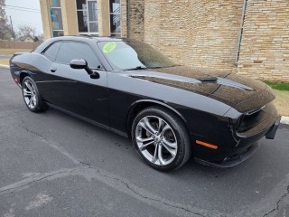 Image for 2019 Dodge Challenger SXT ID: 7048704