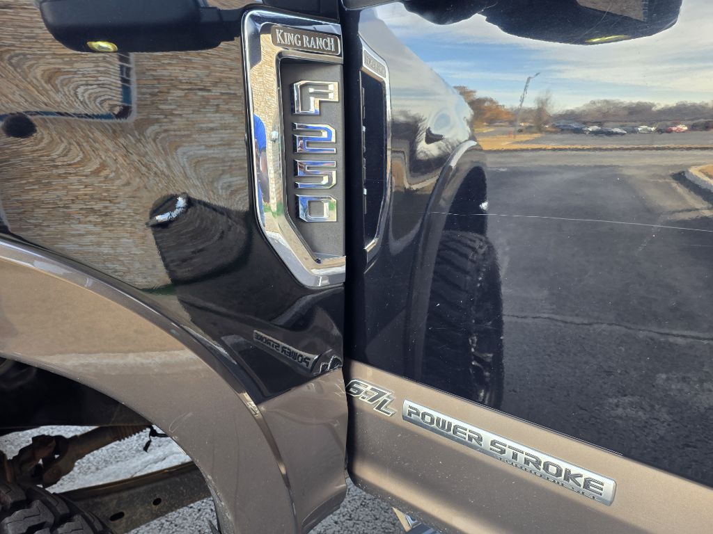 2017 Ford F-250 Image 20