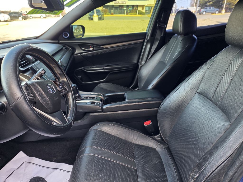 2017 Honda Civic Image 10