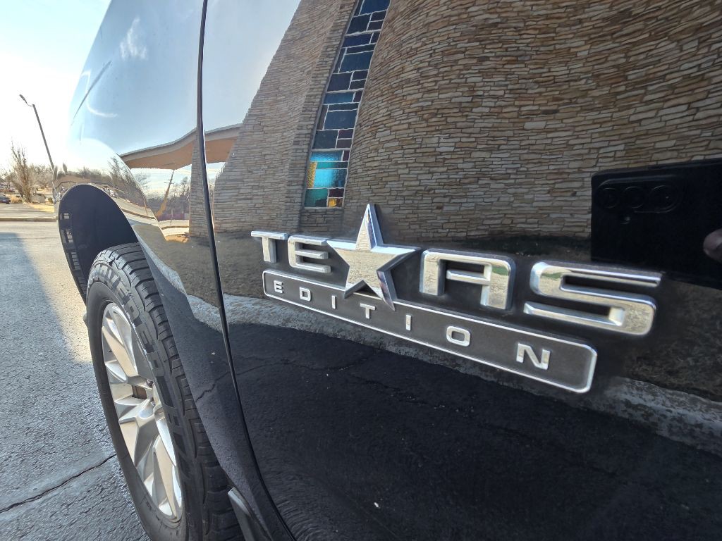 2021 Chevrolet Silverado 1500 Image 18