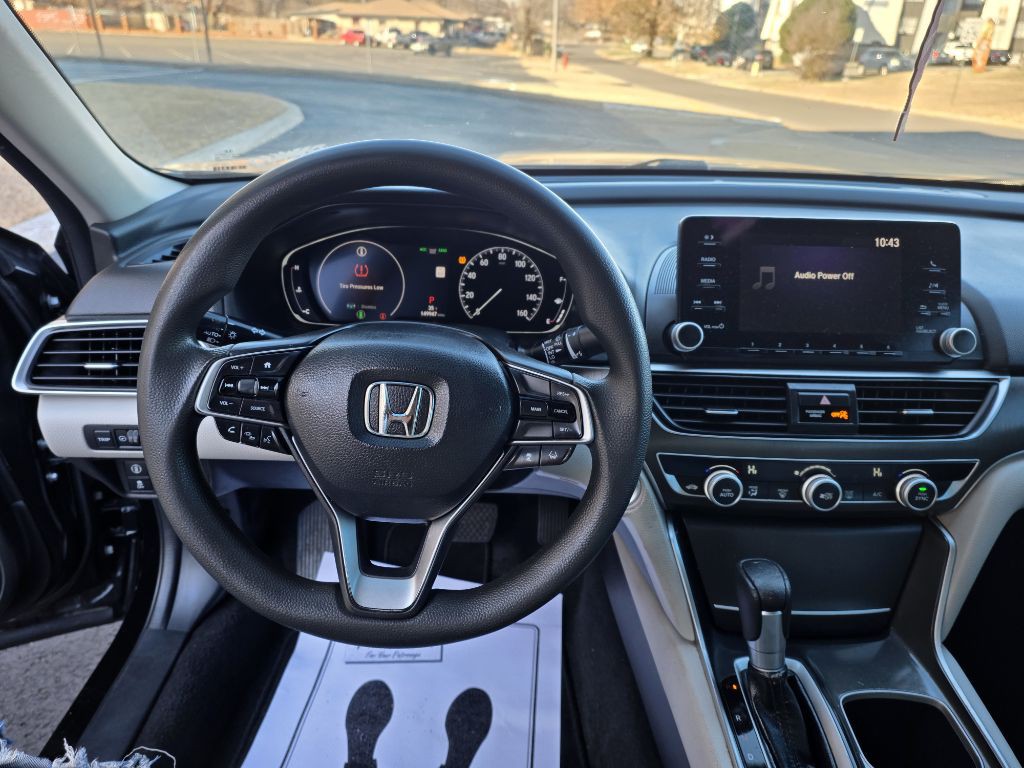 2018 Honda Accord Image 11