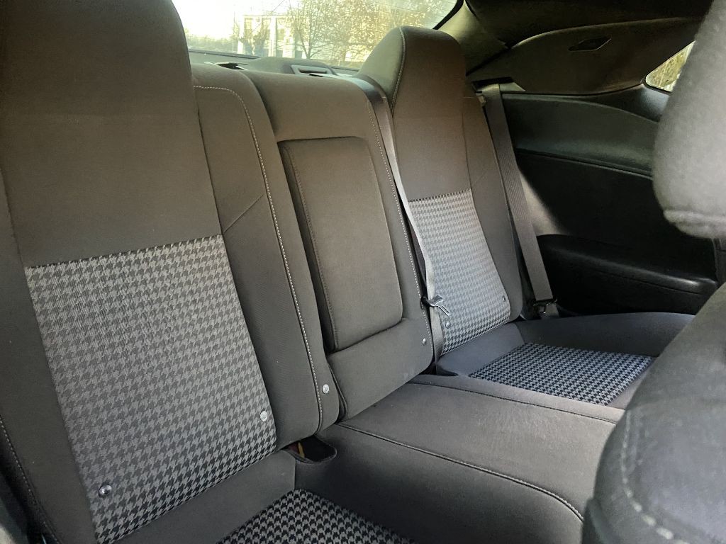 2022 Dodge Challenger Image 11