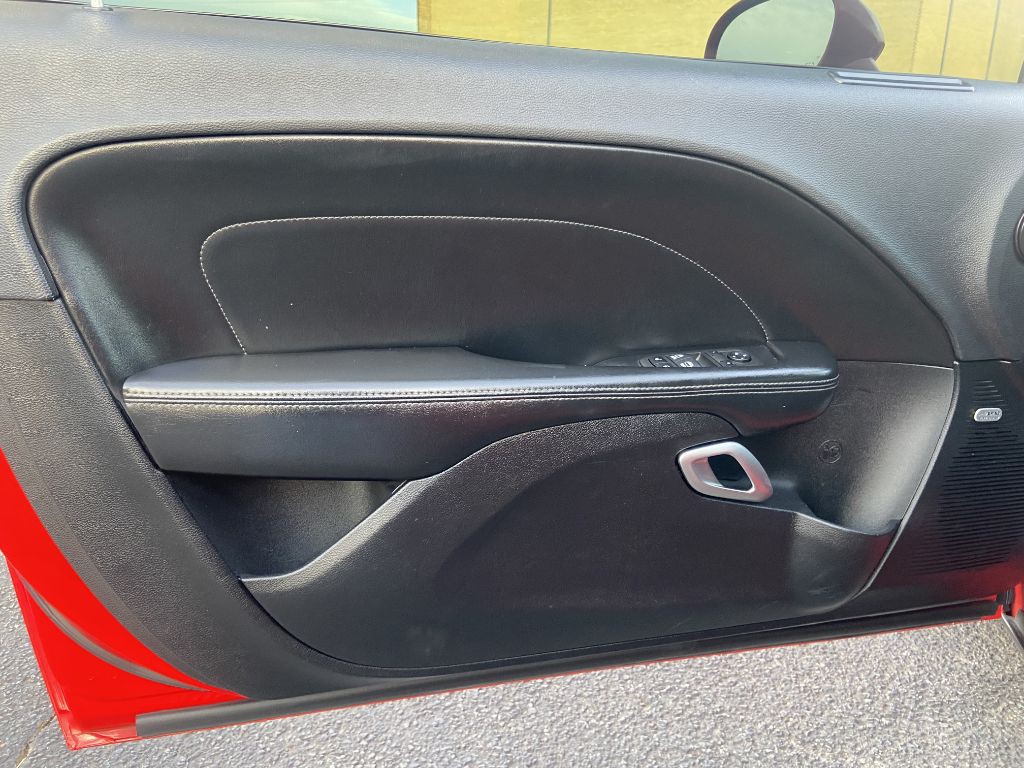 2022 Dodge Challenger Image 12