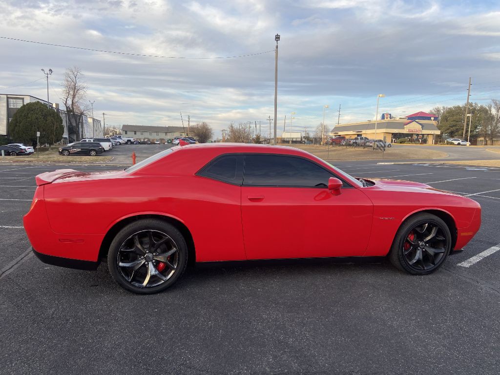 2022 Dodge Challenger Image 3