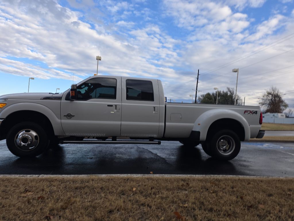 2015 Ford F-350 Image 6