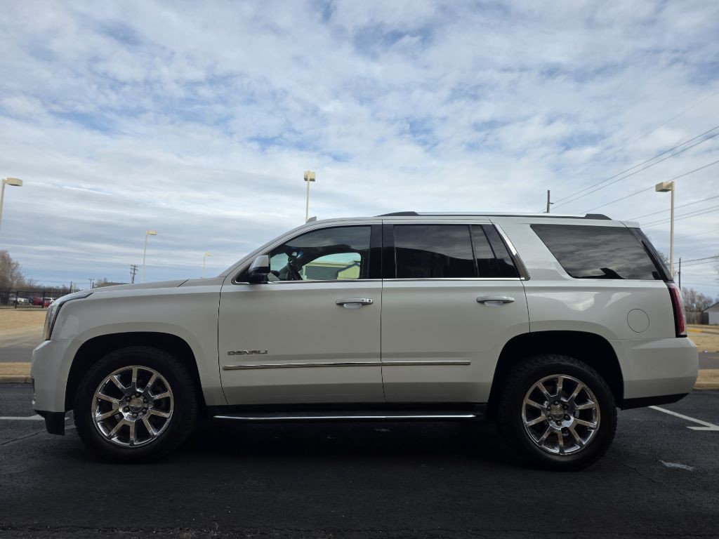 2017 GMC Yukon Image 6