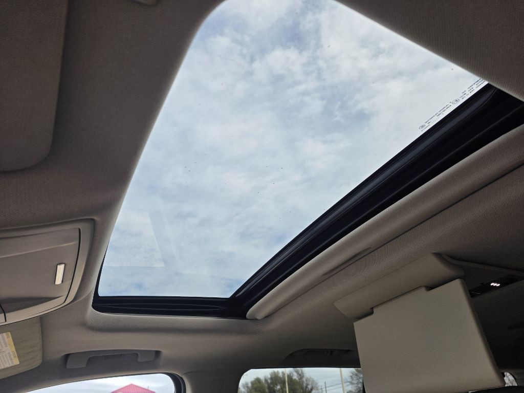 2017 GMC Yukon Image 14