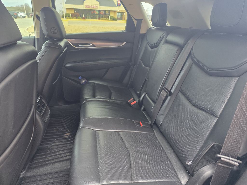 2019 Cadillac XT5 Image 12