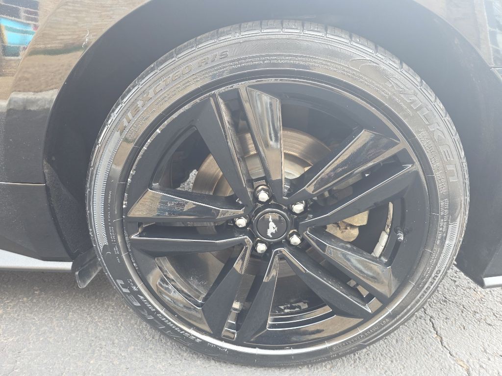 2015 Ford Mustang Image 9