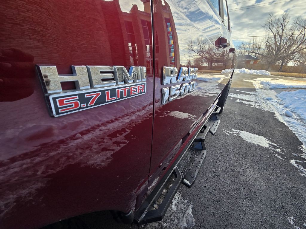 2017 RAM 1500 Image 17