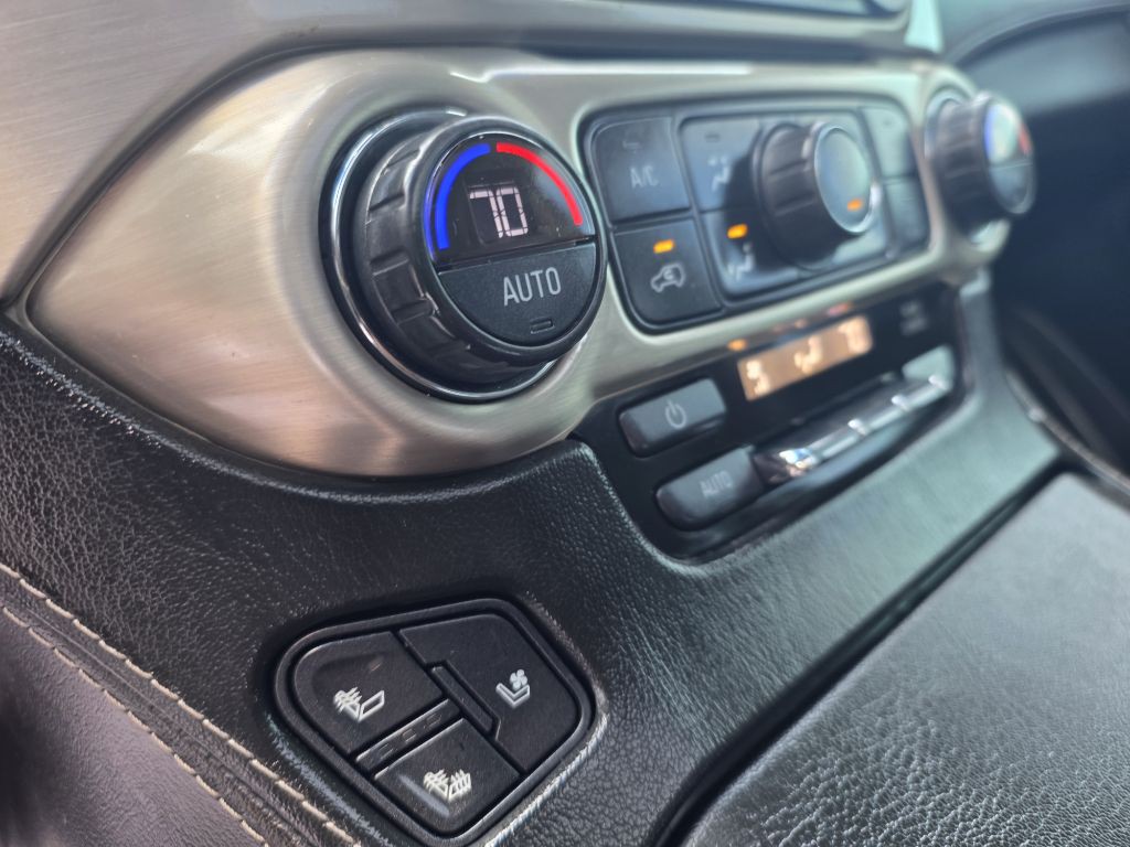 2017 GMC Yukon Image 19