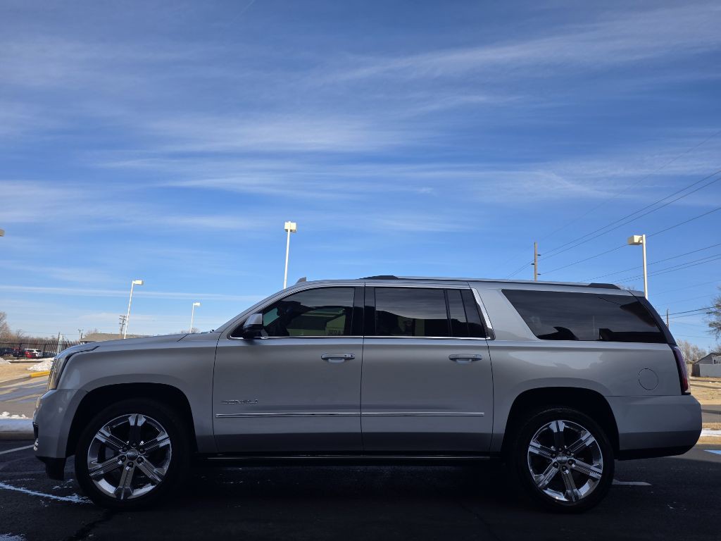2017 GMC Yukon Image 6