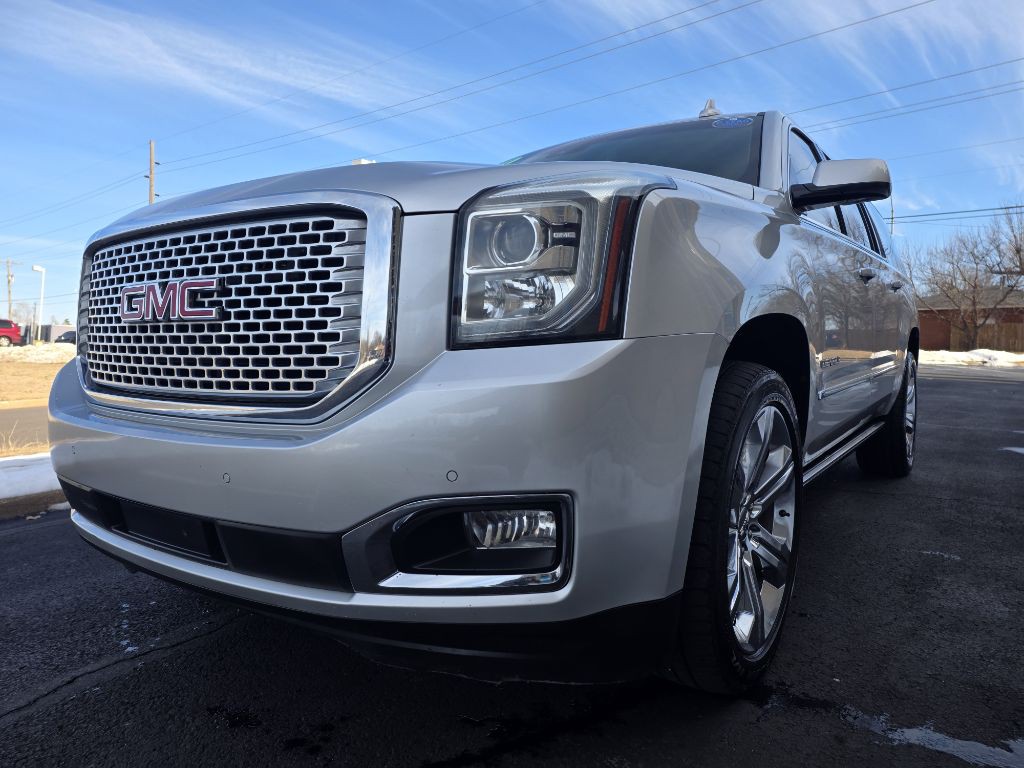 2017 GMC Yukon Image 7