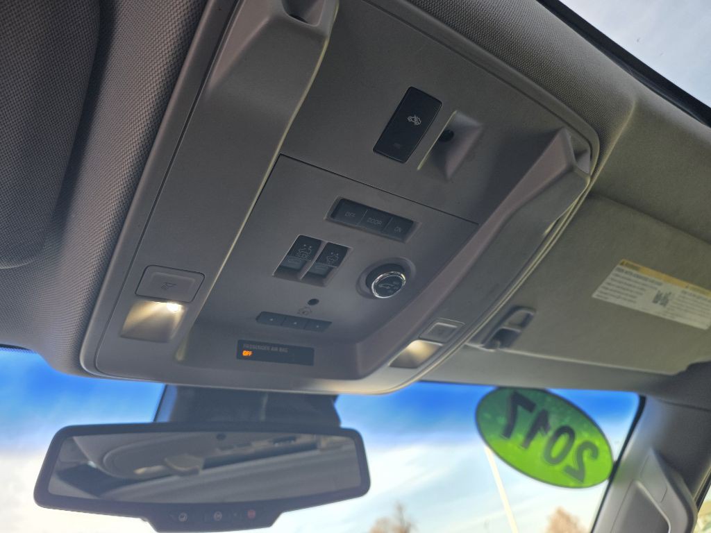 2017 GMC Yukon Image 18