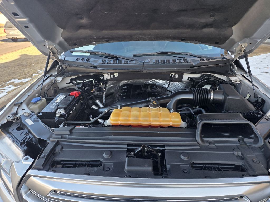 2015 Ford F-150 Image 16