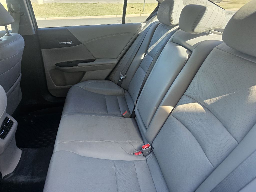 2016 Honda Accord Image 10