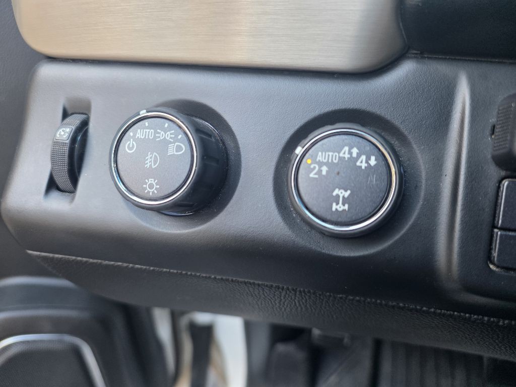 2017 GMC Yukon Image 15