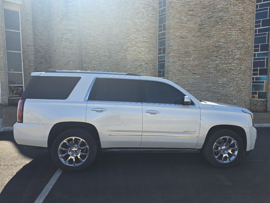 2017 GMC Yukon Image 4