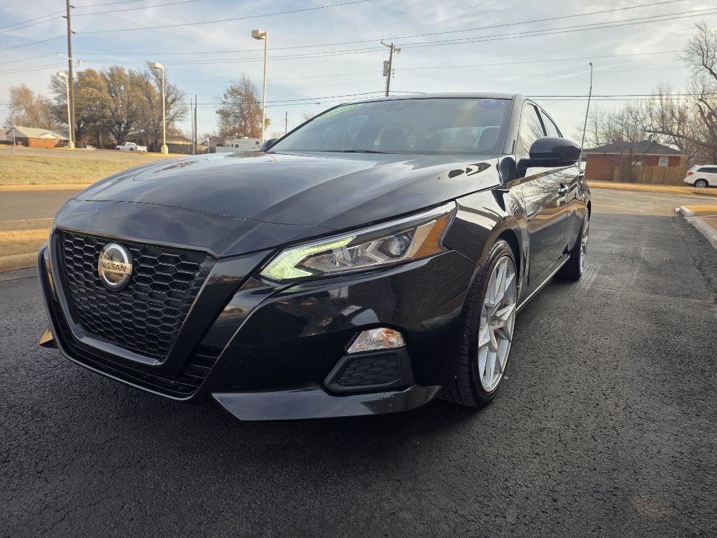 2020 Nissan Altima Image 7