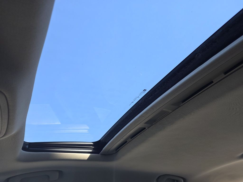 2012 Buick Regal Image 14