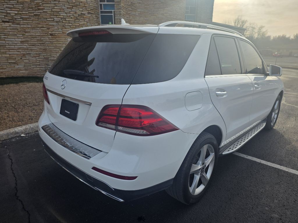 2018 Mercedes-Benz GLE-Class Image 3