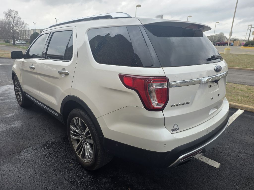2017 Ford Explorer Image 5