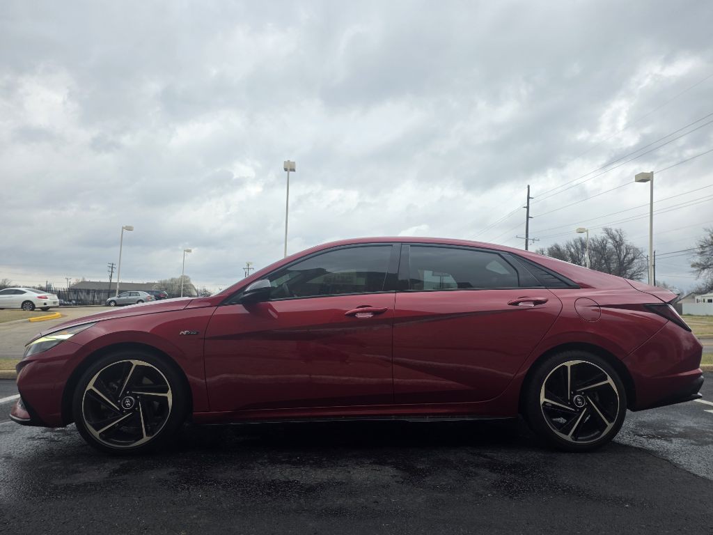 2022 Hyundai Elantra Image 6