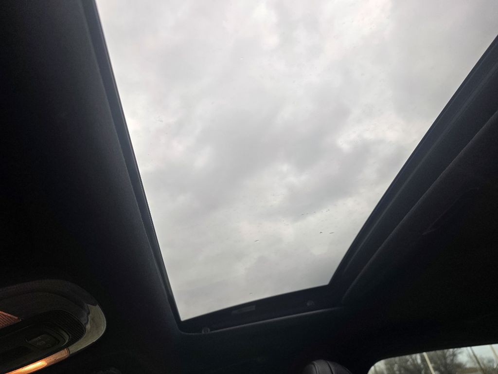 2022 Hyundai Elantra Image 15