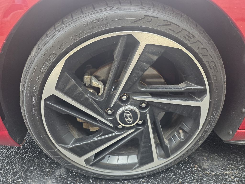 2022 Hyundai Elantra Image 10