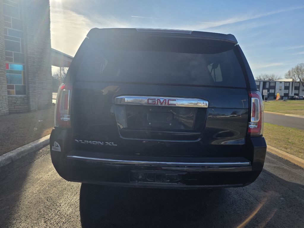 2015 GMC Yukon Image 4